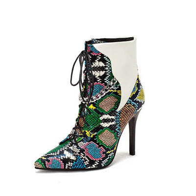 Liela izmēra 48 puszābaki sievietēm 2022. gada rudens un ziemas modes augstpapēžu kurpes ar smailiem purngaliem, jauktas krāsas rāvējslēdzēju etniskā stila laivas