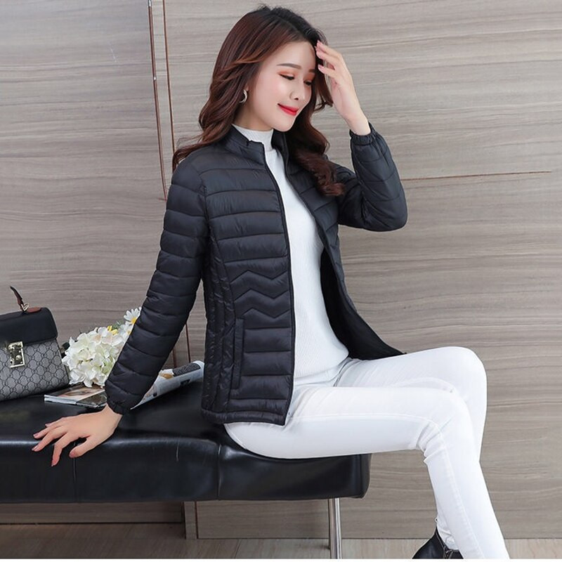 Zimske mamine ležerne prevelike 5xl ultra lagane pamučne kratke jakne Ženske tanke tople bombaške korejske klasične gornje odjeće Novo