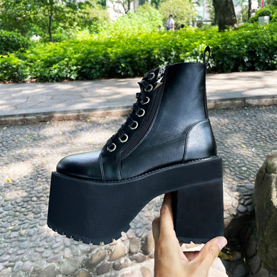 Potpuno nove velike veličine 43 s platformom u gotičkom stilu s vezicom i patentnim zatvaračem Izuzetno visoke blok pete Udobne motociklističke čizme za hodanje Cipele Ženske