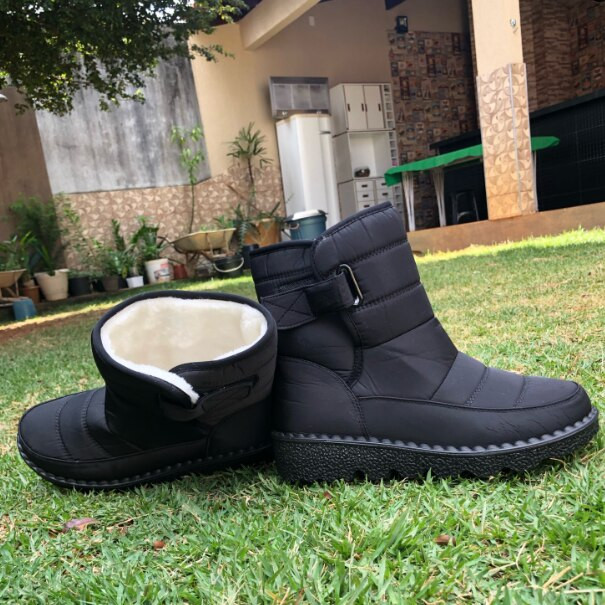 2023. gada neslīdoši ūdensizturīgi sniega zābaki sievietēm 2022. gada biezi plīša ziemas puszābaki, sieviešu platforma, kas uztur siltumu kokvilnas polsterēti apavi