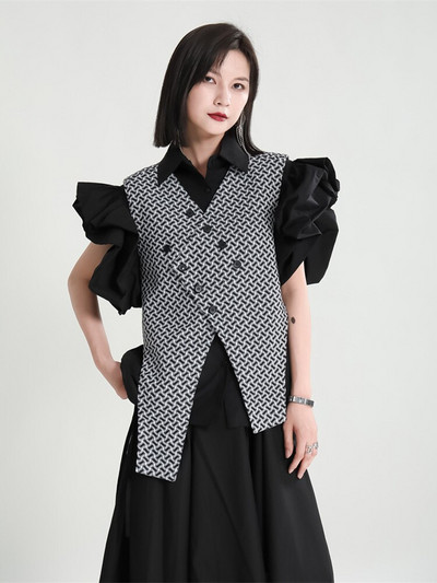 [EAM] Sieviešu brīvi pieguļošs melns rūtains neregulāra apakšmala ikdienas veste jauna V veida apkakle bez piedurknēm modes plūdmaiņas 2022. gada pavasara vasara 1DE8294