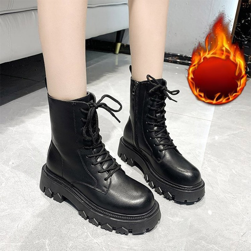 Naiste talvised mootorrattasaapad, soojad plüüsnahast naiste platvormkingad Kunstnahast mood Naiste punk-lühikesed saapad 2022 Uus