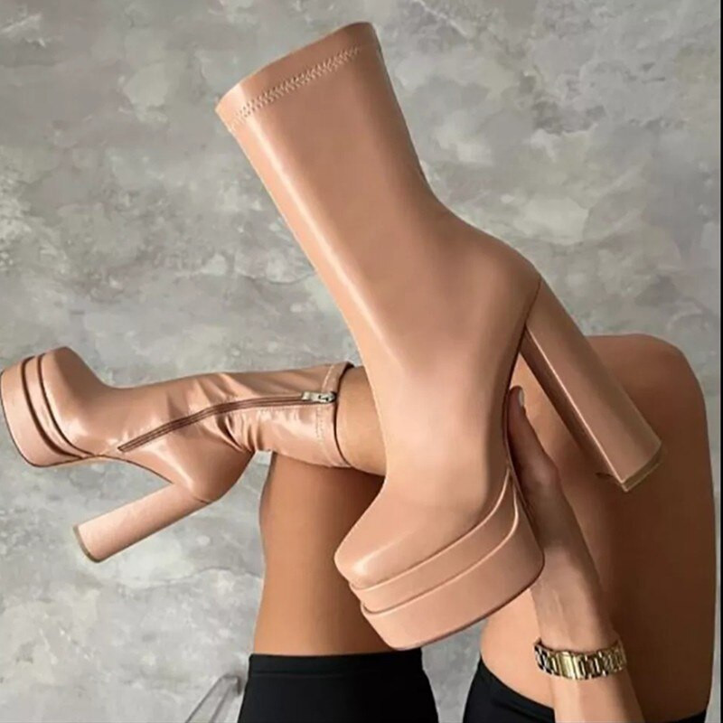 Nove jesenske ženske gležnjače Ženske seksi Pu cipele s visokom petom na platformu Jednobojno debelo dno Ženske modne kratke čizme s patentnim zatvaračem 2022.