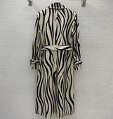 Luksuzni ženski kaputi od zmijske kože sa zebrastim uzorkom, dizajneri gornje odjeće poznatih međunarodnih marki Visokokvalitetni modni kaputi