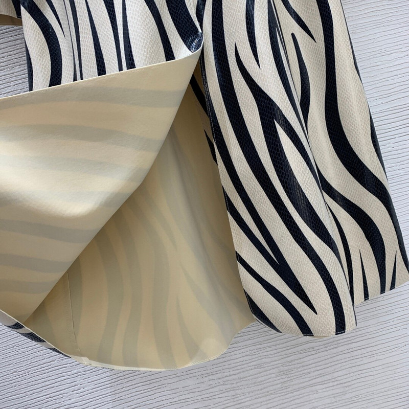 Luksuzni ženski kaputi od zmijske kože sa zebrastim uzorkom, dizajneri gornje odjeće poznatih međunarodnih marki Visokokvalitetni modni kaputi