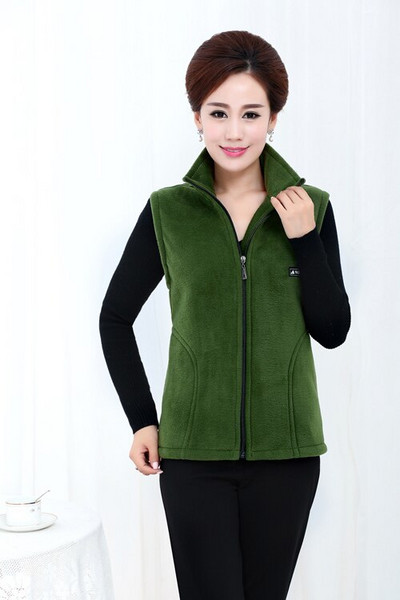 Sieviešu flīsa veste sieviešu rudens un ziemas pusmūža mātes pielādēta flīsa veste liela izmēra