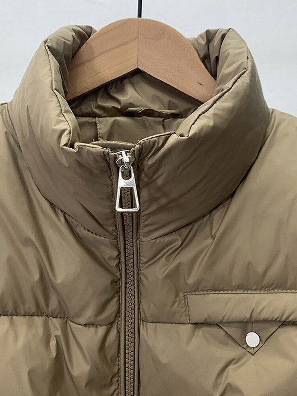 Janveny 2022 Jauna sieviešu ziemas veste īpaši viegla 90% balta pīļu dūnu vestes sieviešu brīvas bezpiedurkņu jakas, vēja necaurlaidīga veste