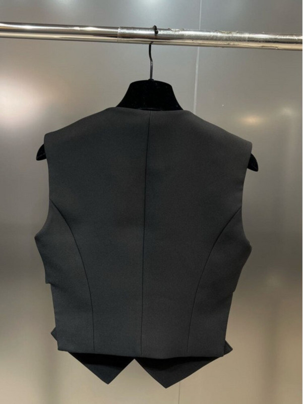 DEAT2022 jesenski V-izrez bez rukava s križnim trorednim gumbima ukrasni struk mali tamni prsluk ženska odjeća WY35201L