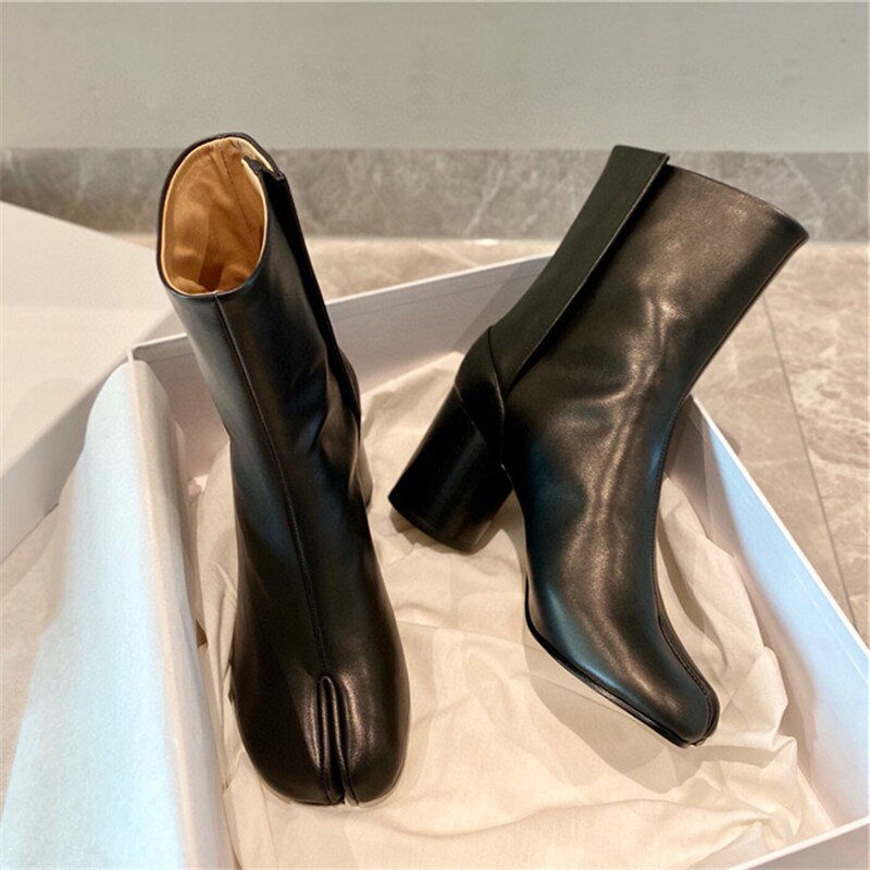 Ninja Tabi Γυναικείες δερμάτινες μπότες με σπαστά δάχτυλα Σχεδιασμός Luxury Brand MM6 Στρογγυλές Γόβες Γυναικεία Παπούτσια Γυναικείες Μπότες Τακούνι 7,5cm / 3,5cm