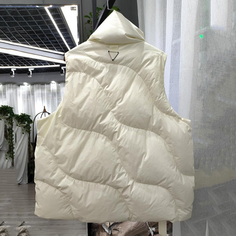 Χειμώνας 2021 γυναικείο κοντό πουπουλένιο βαμβακερό γιλέκο Ελαφρύ αμάνικο γιλέκο με επένδυση Αμάνικο Γυναικείο όρθιο γιακά μεγάλη τσέπη