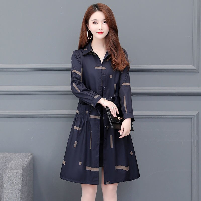 Sieviešu lielizmēra apdrukas vējjaka 2022. gada pavasara rudens jauns plāns garais mētelis pusmūža mātēm Universāls ikdienas sieviešu apģērbs