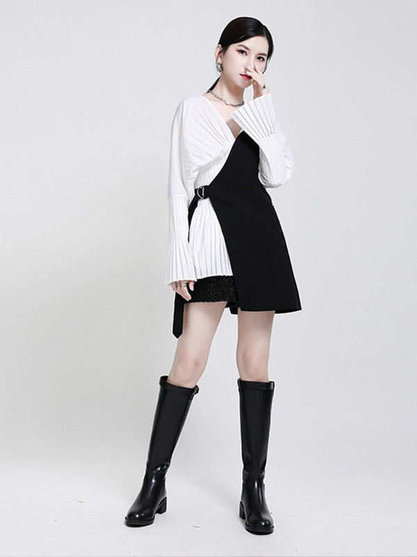 [EAM] Γυναικεία χαλαρή εφαρμογή μαύρο ακανόνιστο γιλέκο με βελονιά επίδεσμο Νέο γιακά V αμάνικο Fashion Tide Άνοιξη φθινόπωρο 2022 1DA977