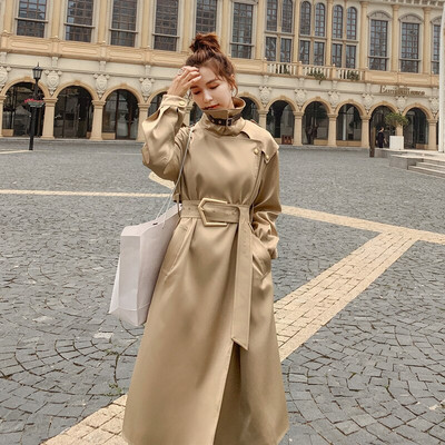 Sieviešu mētelis, gara vējjaka, 2022. gada pavasara rudens jaka Sieviešu apmetnis Khaki satīna audums, augstas kvalitātes modes atloks Trenčjaka sievietēm