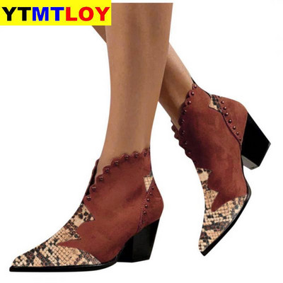 2020 Γυναικείες φθινοπωρινές χειμερινές δαντέλες PU Δερμάτινες καουμπόικες μπότες αστραγάλου Γυναικείες Wedge ψηλοτάκουνες μποτάκια Snake Print Western Boot Τετράγωνο τακούνι