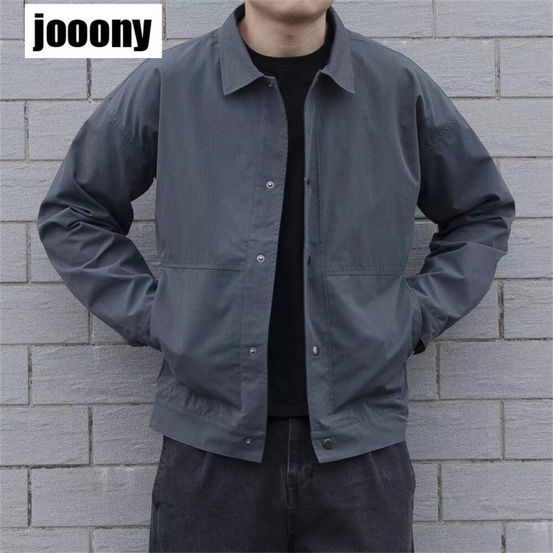 Ikdienas vīriešu korejiešu stila šaura jaka 2022. gada pavasarī, jauna liela kabatas apkakle, modes plāns mētelis vīriešu apģērbs, melns pelēks mētelis