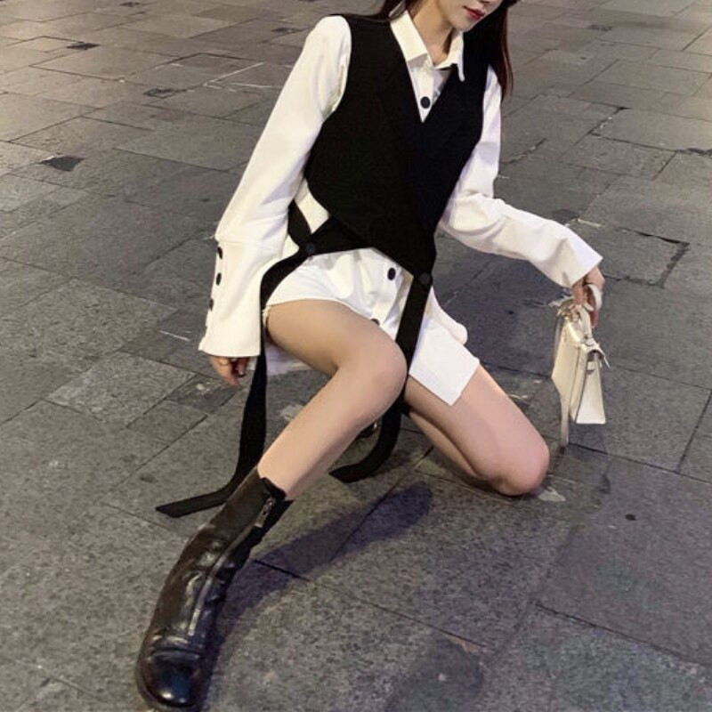 Prsluk s križnim naramenicama originalnog dizajna Jakna bez rukava Ženska bijela košulja s kontrastnim gumbima Modna korejska moda