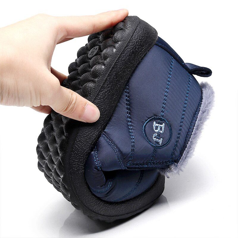 Ženske čizme Tople čizme za snijeg Za zimsku obuću Ženske vodootporne gležnjače Slip-On Par zimskih tenisica Ravne Bottine Femme