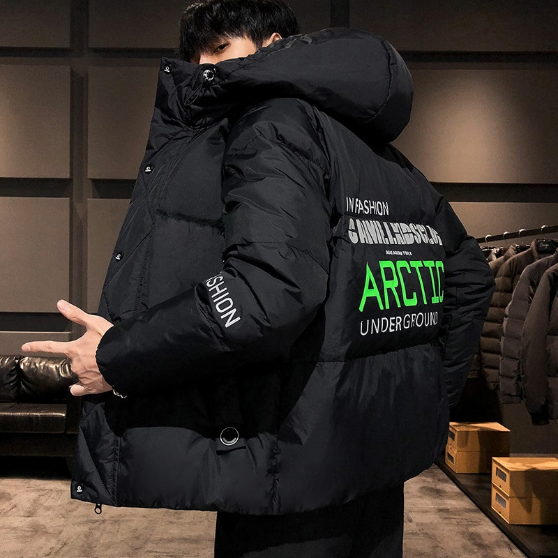 Férfi kabát téli koreai stílusú pamut bélésű kabát fiatalos meleg egyszínű felsőruházat Slim Fit férfi alkalmi kabát nagy méretű