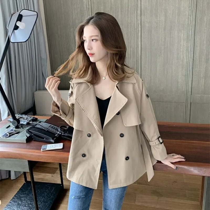 Korejiešu modes apgriezts uzrakts sieviešu mētelis, tievs jostas haki krāsas vējjaka, divrindu 2022. gada pavasara mētelis, elegants Gabardinas