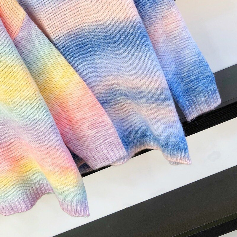 Ανοιξιάτικο φθινόπωρο Γυναικεία πουλόβερ Rainbow Πουλόβερ με γραβάτα βαφής O-Neck Long Loose ριγέ Κορεάτικα Jumpers Candy Color Γυναικεία μπλουζάκια SA153