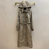 2022. gada pavasara jauna divrindu vidukļa jostas dizaina leoparda raksta vējjaka ar kapuci liela zīmola sieviešu modes vidēja garuma jaka