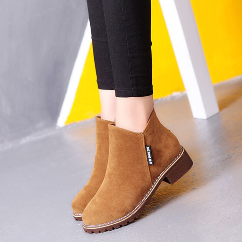 Sieviešu zābaki Modes, cieti sānu rāvējslēdzēja rāvējslēdzēja zābaki ar zemu papēžu puszābaki āra Ērti neslīdoši ikdienas Chelsea zābaki Bota Feminina