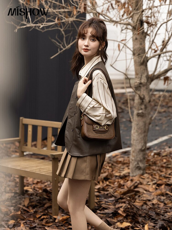 MISHOW Δερμάτινα Γιλέκα Γυναικεία Μόδα Φθινόπωρο 2022 Κορεάτικο Χαλαρό Μασίφ Αμάνικο Μπουφάν Γυναικείο Γυναικείο Παλτό MXB44W0493