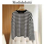 Modishdutti 2022, sügisene naiste mood, pikkade varrukatega kootud kampsun, naiste kaelusega triibuline lihtne vabaaja pullover