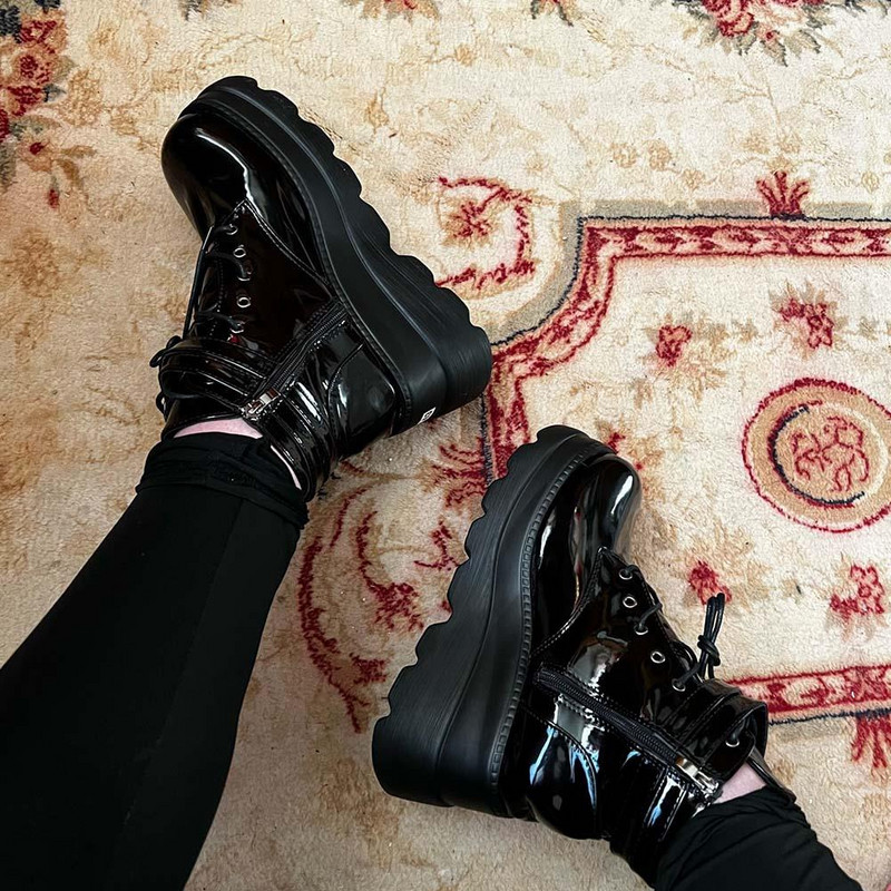 Liela izmēra 35–43 — Jauni sieviešu augstpapēžu zābaki 2021. gada modes zābaki ar rāvējslēdzēju Augstas platformas zābaki Sieviešu ballītes gotikas apavi