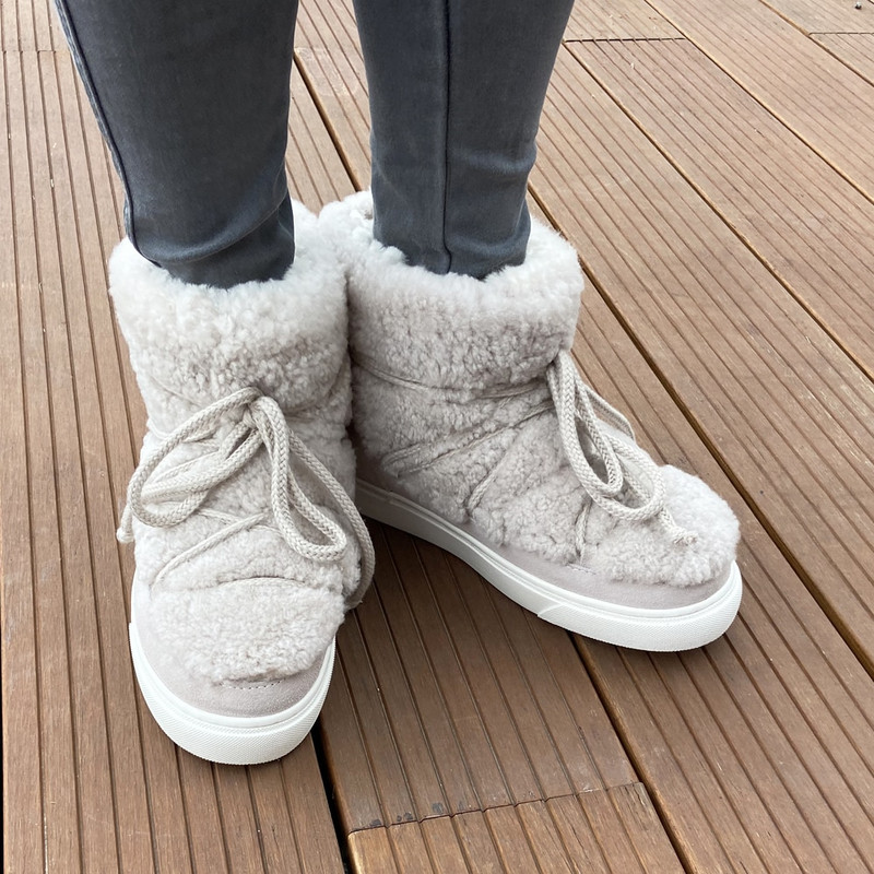 Ženske vunene čizme za snijeg Slatki stil Zimske ravne čizme za djevojčice Zimske ženske pahuljaste cipele Femmes Bottes Chaussure Femme.