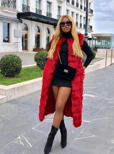 8-10 βήματα Μακρύτερο Χνουδωτό Γούνινο Παλτό Χειμώνας Γυναικείο Πολυτελές Faux Fox Fur Parkas Γούνινο λεπτό ψεύτικο γούνινο γιλέκο μόδας Εξωτερικά ρούχα από γούνα