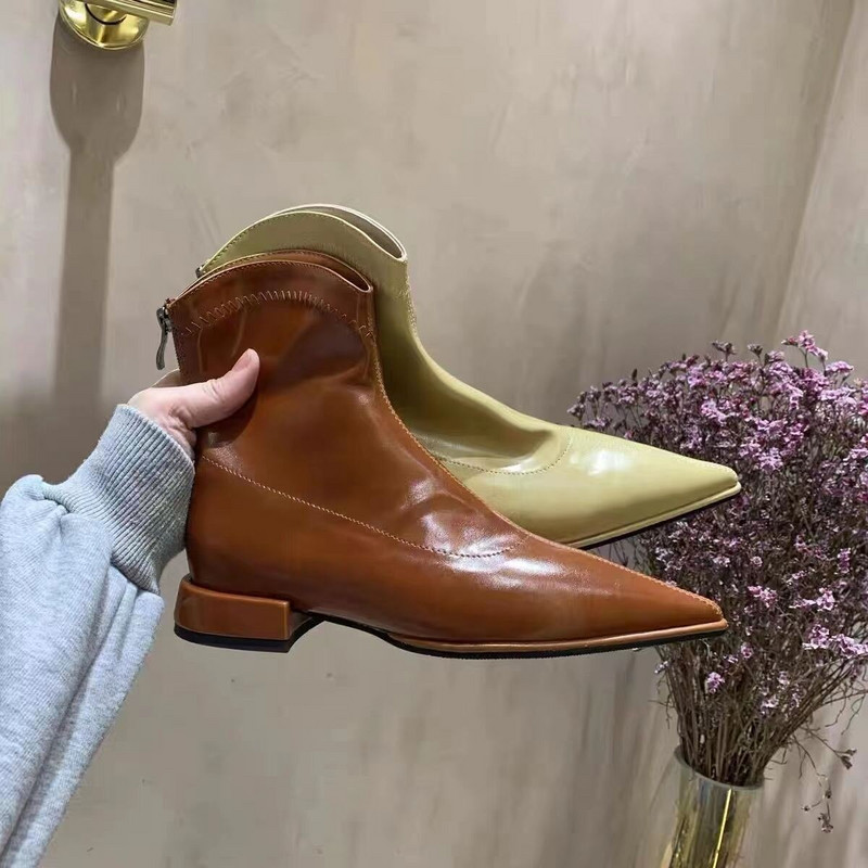 Jauna zīmola sieviešu zempapēžu zābaki Chelsea zābaki ar smailiem purngaliem potīšu zābaki 2022. gada gotiskā modes Gladiator sieviešu zābaki ikdienas apavi