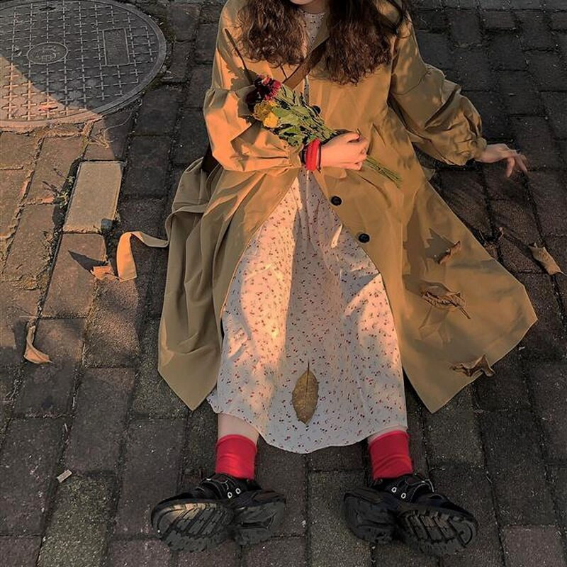 Trench Ženska kaki dizajnerska odjeća Jesenski korejski kaputi Modni prikladni novi ulični dugi kaput Gornja odjeća široka jednostavna jednobojna