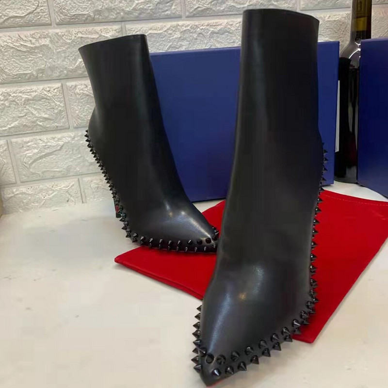  melni plāni augstpapēžu zābaki sievietēm kniedēti zābaki Sieviešu apavi Ērti smaili purngali