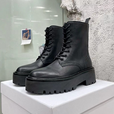 Rudens ziemas ikdienas īsi zābaki sievietēm, biezas zoles augstums, palielinoši potītes zābaki  motociklu zābaki sievietēm Botas