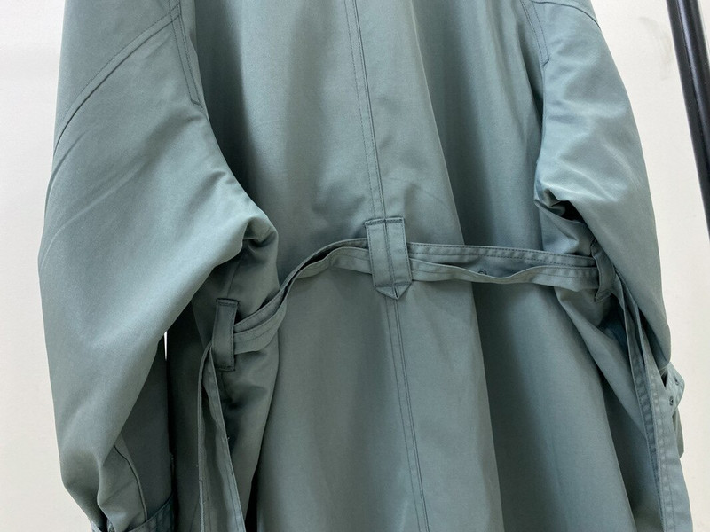 Ženski trenč kaput srednje dužine Elegantna klasična opuštena ženska vjetrovka s logotipom s jednostrukim otvorom Gornja odjeća s razdvojenim leđima i pojasom