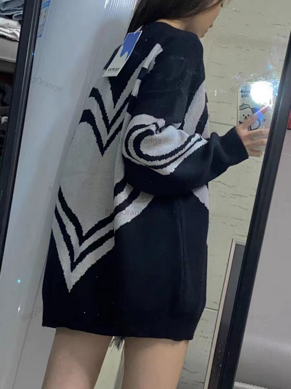 Ljubavni pulover Ženski ulični vintage jednostavni džemperi s okruglim izrezom Puloveri Modna široka ležerna pletena odjeća Ružičaste majice