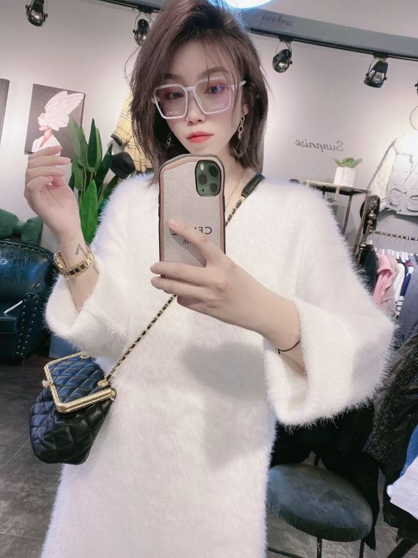 2022 UUS talvine 100% naaritsast kašmiirist V-kaelusega kampsun Naiste avar suur valge kohev angoora pehme kleit JN010