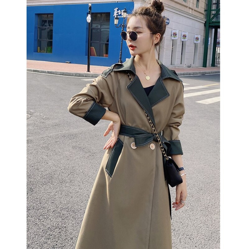 Modes sieviešu kontrastkrāsu izšūšanas vējjaka 2021. gada rudens jaunais britu stila plāns temperamenta garais mētelis sievietēm