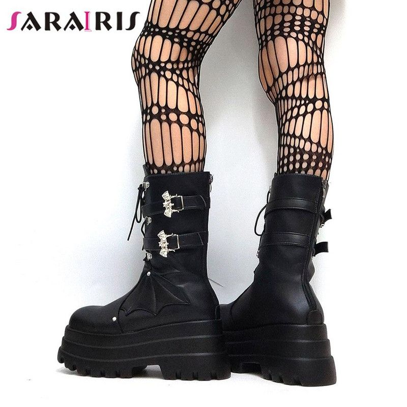 Φθινοπωρινά γοτθικά παπούτσια για γυναίκες 2022 Χειμερινά ψηλοτάκουνα παπούτσια Πλατφόρμας Γυναικείες μπότες Designer Punk Street Halloween Γυναικεία παπούτσια