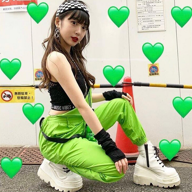 Zīmola dizains sieviešu zābaki ar augstu platformu Modes sieviešu zābaki rāvējslēdzēja šņorējami augsti papēži 2021. gada gotikas ielas ķīļveida apavi sievietēm