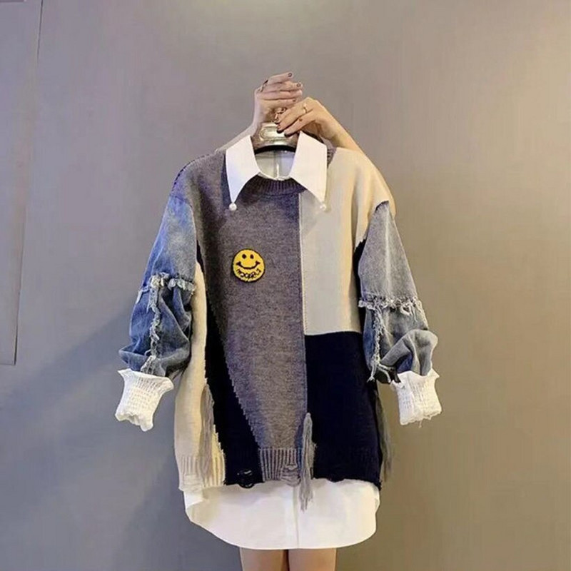 2022. gada pavasaris, jauns, piemīlīgs, smaidošs sejas, elegants sieviešu džemperis, ikdienas džemperis, balts krekls, divdaļīgs jaka džemperis, liela izmēra