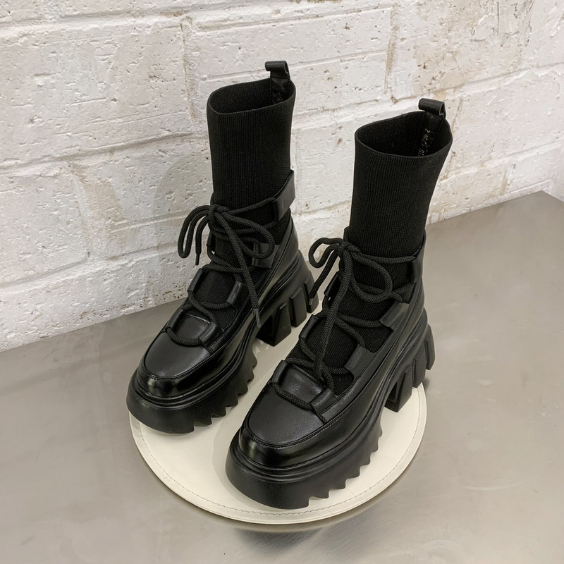 Γυναικείες μπότες Κοντές γυναικείες μπότες 2022 Φθινόπωρο χειμερινό καουτσούκ Γοτθικά γυναικεία παπούτσια Γυναικείες ελαστικές μπότες κάλτσες