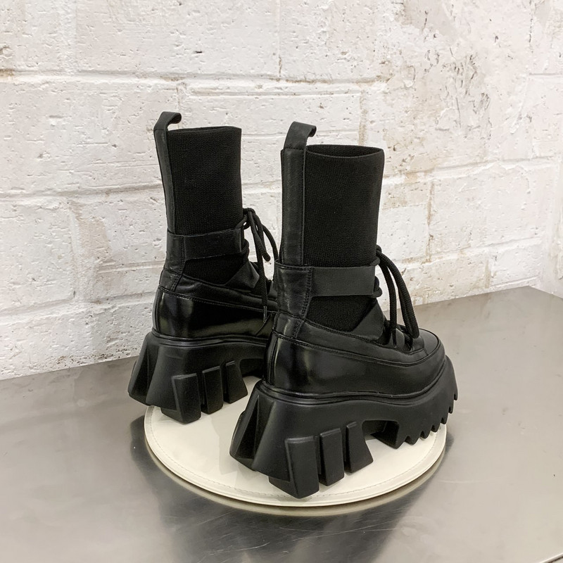 Γυναικείες μπότες Κοντές γυναικείες μπότες 2022 Φθινόπωρο χειμερινό καουτσούκ Γοτθικά γυναικεία παπούτσια Γυναικείες ελαστικές μπότες κάλτσες