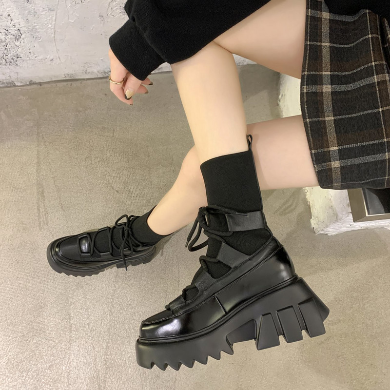 Γυναικείες μπότες Κοντές γυναικείες μπότες 2022 Φθινόπωρο χειμερινό καουτσούκ Γοτθικά γυναικεία παπούτσια Γυναικείες ελαστικές μπότες κάλτσες