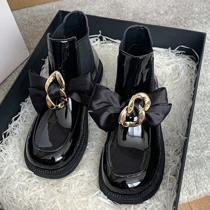 2022. gada ziemas Sieviešu zābaki Modes Lentes Platformas Kurpes Jauni Zābaki Siltas Ķēdes Biezas Dizaina Gotikas Puszābaki Chelsea Zābaki Botas Mujer