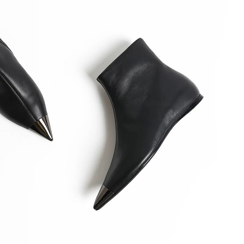 MKKHOU Fashion Κοντές Δερμάτινες Μπότες για γυναίκες 2020 Νέα χειμερινά μεταλλικά μυτερά μποτάκια για γυναικείες καθημερινές και άνετες μπότες Γυναικείες