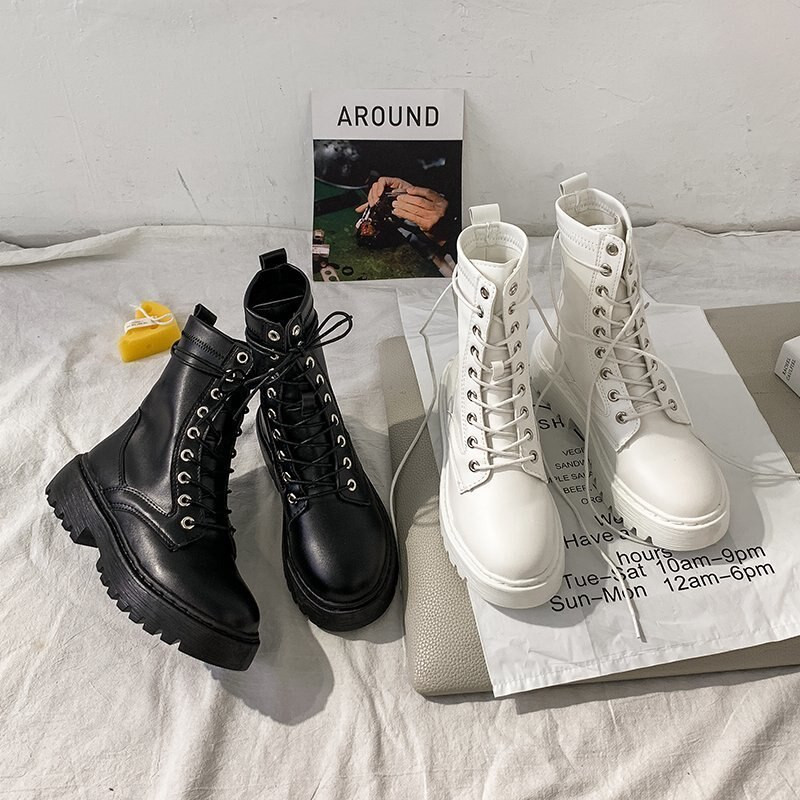 Borbene čizme Ženske bijele kožne motociklističke čizme Gotičke cipele na srednju petu Zimske tople modne crne gležnjače Botas De Mujer