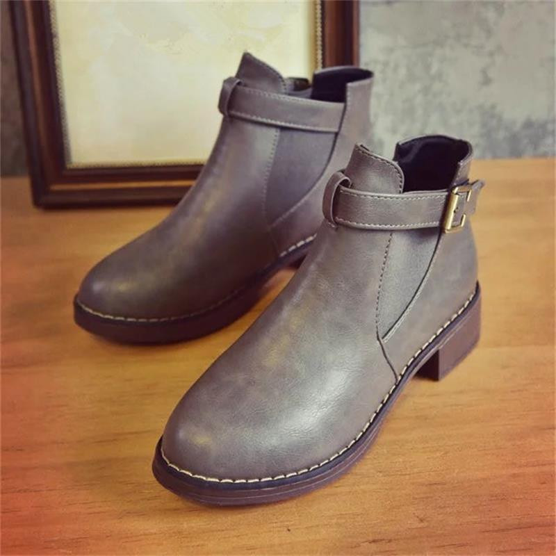Γυναικεία Martin Ankle Boots Ψηλοτάκουνα Φθινοπωρινό Χειμώνα Γυναικεία Casual Παπούτσια με στρογγυλή πόρπη Δερμάτινα παπούτσια μόδας Χοντρό λουράκι