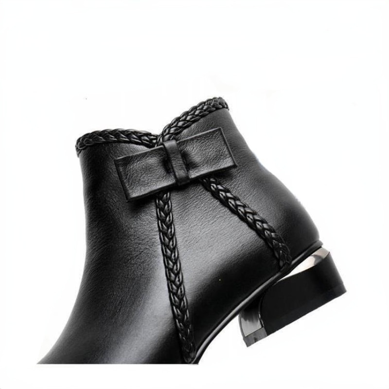 Kratke čizme Ženske cipele s kopčom Dekoracija Cipele sa šiljastom potpeticom Zimske tople čizme Ležerne elegantne ženske čizme Cipele broj 43